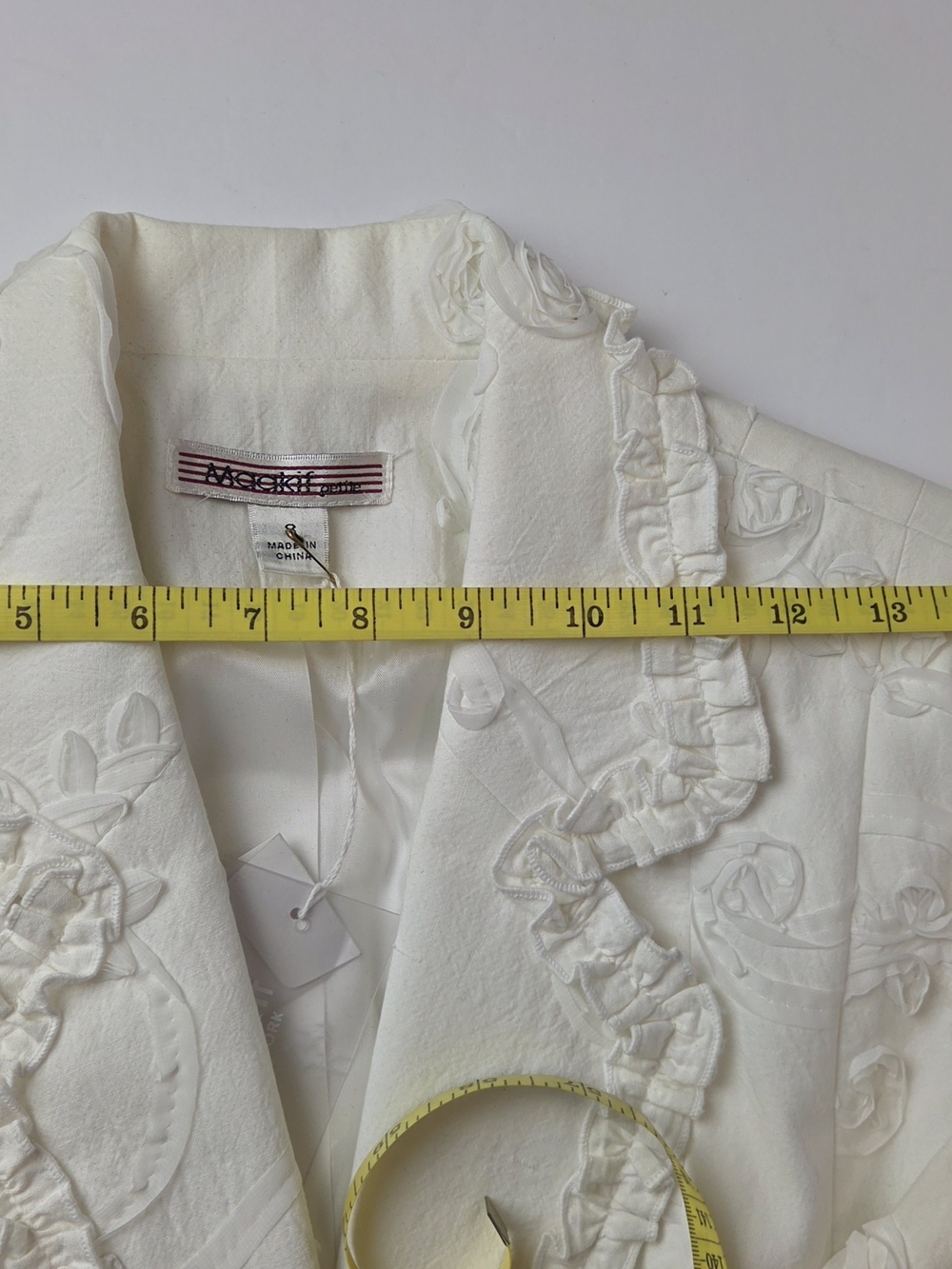 Cream Ruffle-Edge Embroidered Blazer 8P - Picture 11 of 13